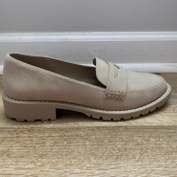 Dolce Vita Elias Catalina Loafers - Picture 4 of 11